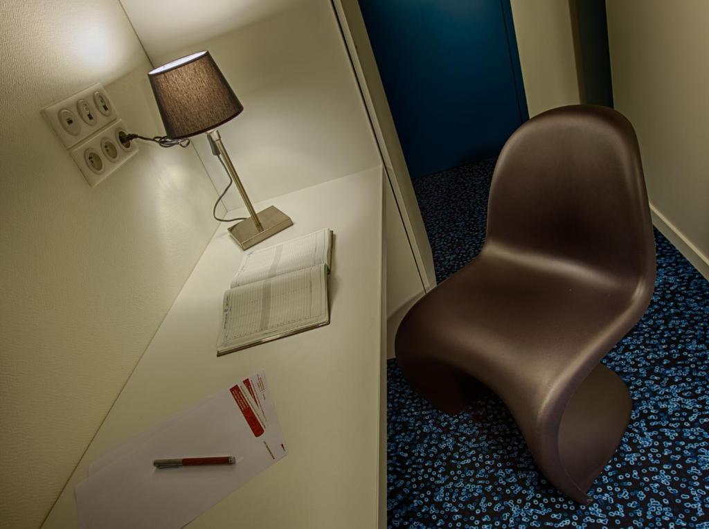 Nex Hotel ตาร์บ ห้อง รูปภาพ
